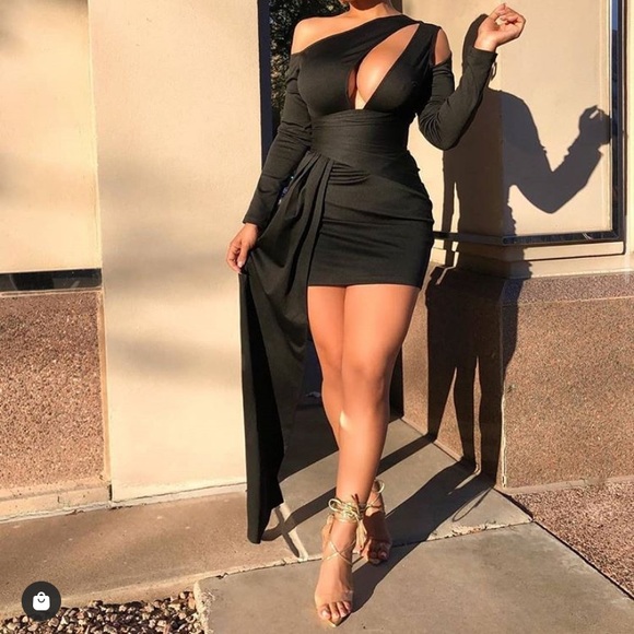 -SOLD- Juliana Black Cut Out Dress - Picture 4 of 4